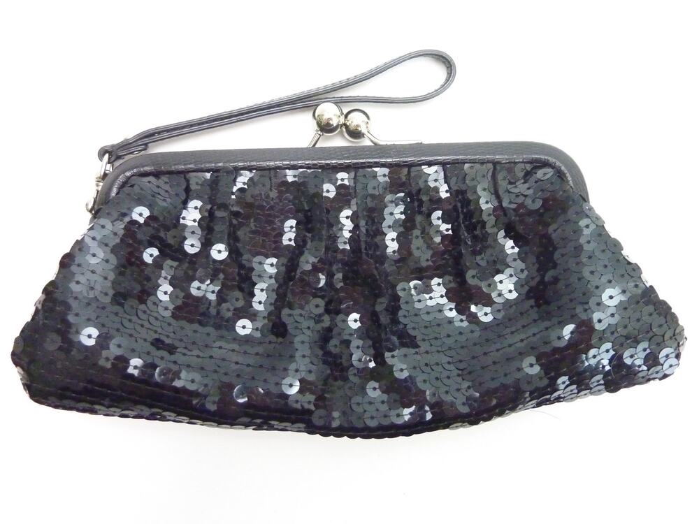 Sequin Clutch Bag Black Clasp Opening